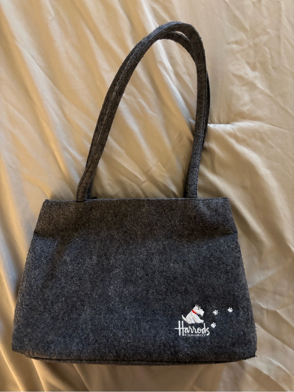 Harrods Knightsbridge Scottie Dog Gray Felt Shoulder Bag